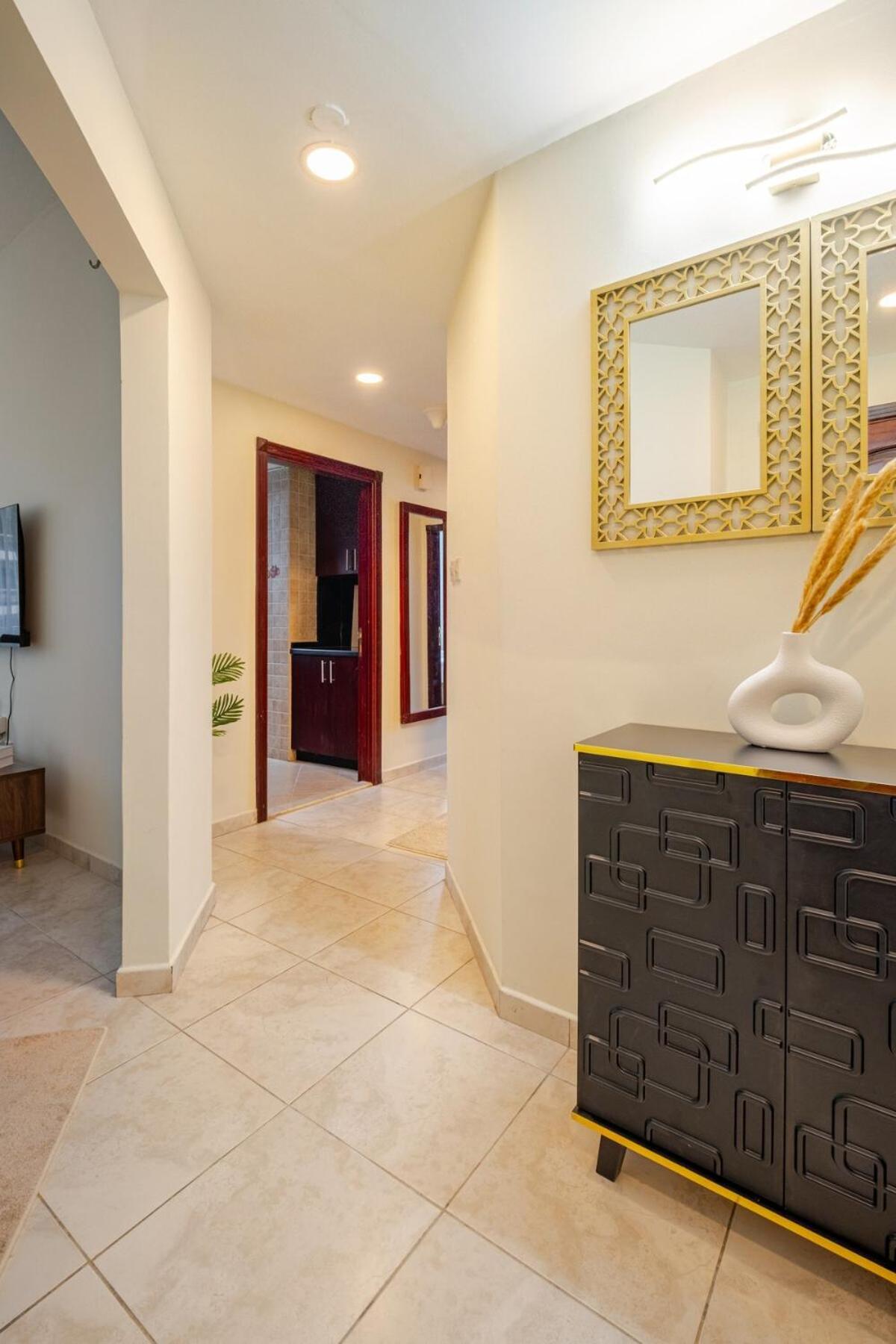 Apartment Stylish Marina View With Private Marina Walk Access